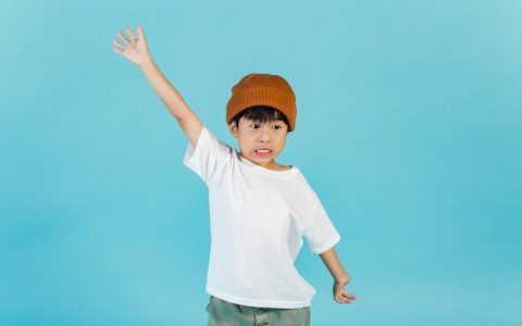 姓刘男孩名字大全2023属兔 优选400个