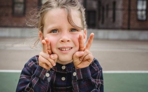 书字女孩最佳组合名字大全 书和什么字更搭配