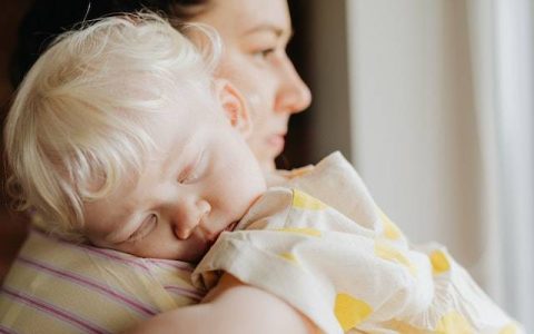 带佳字的女孩高雅名字 佳配什么字好听