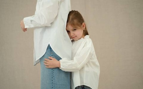 和沅字搭配的女孩名字大全 沅和什么字更好组合