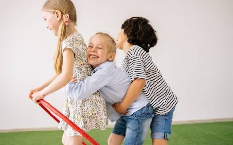 王姓女孩名字2023年属兔起名 特选600个