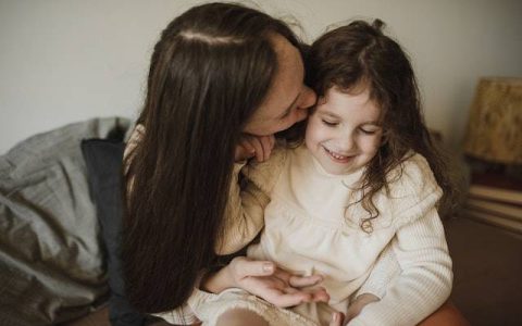 女孩姓梁最好听的名字 超好听优选500个