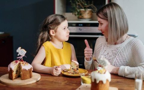 姓石女孩子取名字大全寓意好 特选600个
