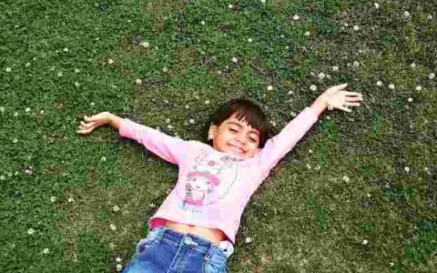 姓方好听稀少的名字女孩 优选500个