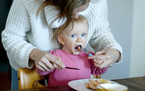 叶姓女孩取名100分 特选600个