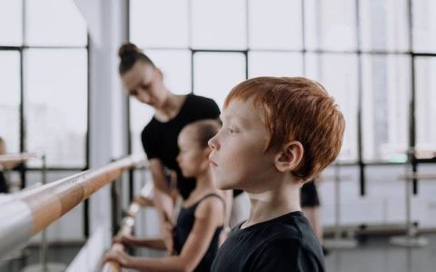 姬姓男孩好听的名字 特选400个