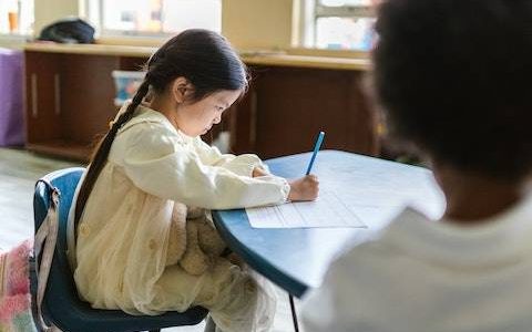 姓秦的女孩叫什么名字好听 特选300个