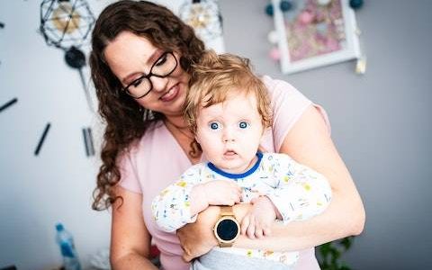 兔年女宝宝8月出生取名 特选350个