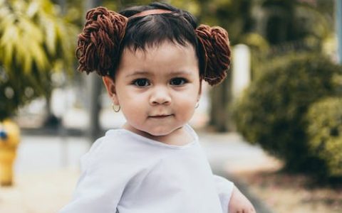 刘姓女孩名字简单大气 优选210个