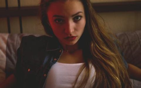 独一无二姓简女孩名字 优选217个