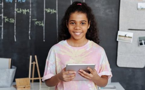 丁姓高雅霸气女孩名字 优选315个