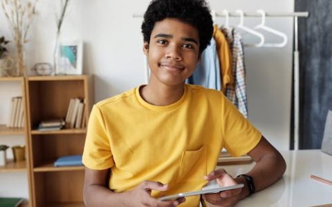 董姓女孩名字大全2024属龙取名 特选360个