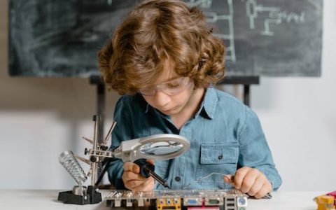 冯姓男孩大气有涵养的名字 优选213个