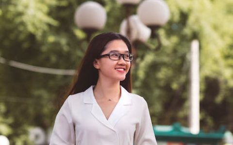 刘姓女孩漂亮有涵养的名字 优选212个