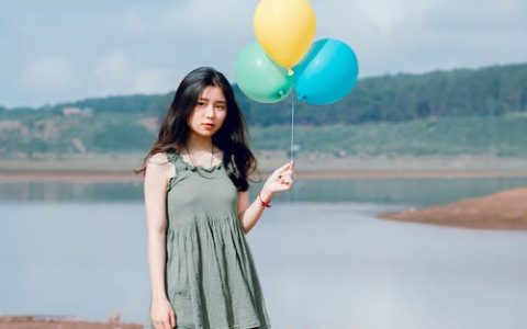 侯姓女孩取名90分以上的名字 特选200个