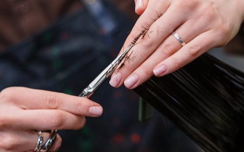 美发店名字大全时尚有内涵的 优选300个