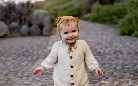 宋姓女孩起名100分的名字 优选222个