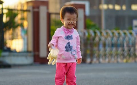 廖姓女孩100分名字大全 特选232个