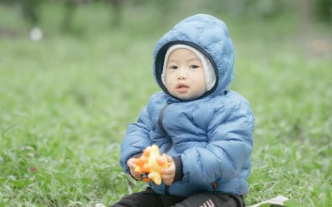 施姓好听稀少独特的名字男孩 优选250个