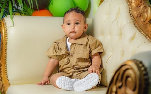 杜姓男孩起名100分优雅好听 优选267个