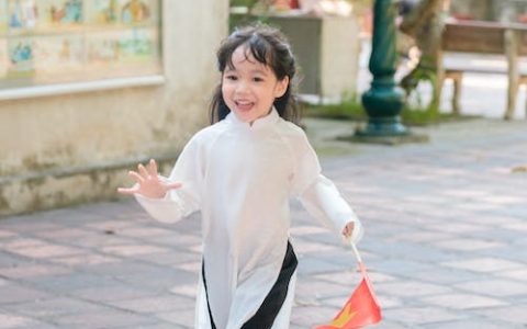 杨姓女孩最吉利名字推荐 特选216个