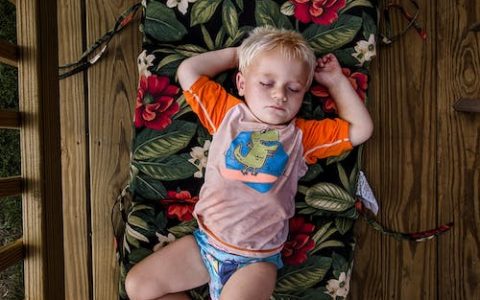 姓江起名顺口好听90分以上 优选204个