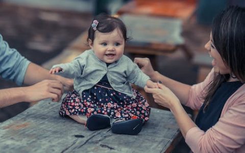 潘姓女孩名字独一无二 优选180个