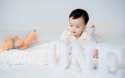 姓贺好听稀少的女孩名字 优选200个