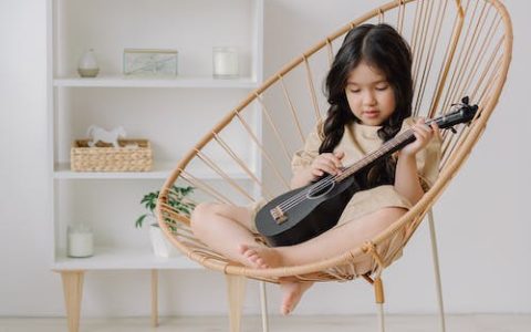 吴姓女孩取名大气好听的名字 优选227个