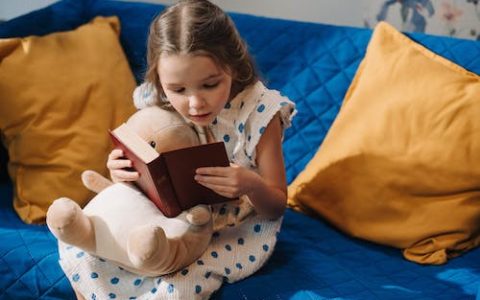 吴姓女宝宝名字洋气时尚 优选220个