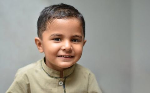 姓闫男孩子取什么名字好 优选170个