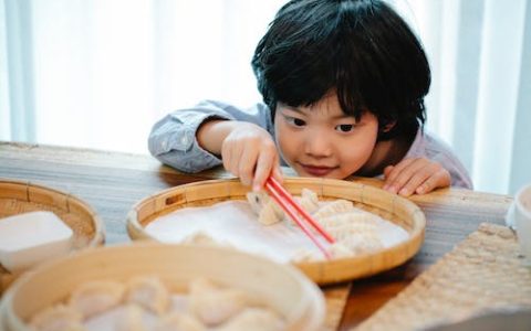 邓姓女孩高雅有涵养的名字 优选207个