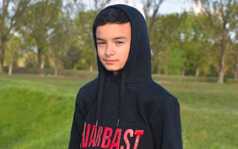 男孩贺姓有涵养的名字 优选190个