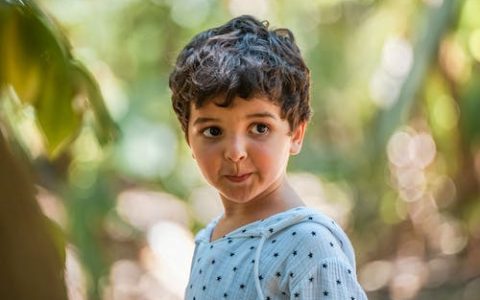 郑姓男宝宝取什么名字好 优选187个