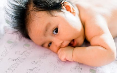 费姓男孩取名好听洋气的 优选210个