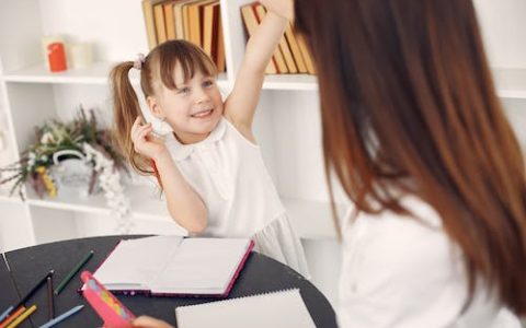 张姓女宝宝2024出生取名 优选230个