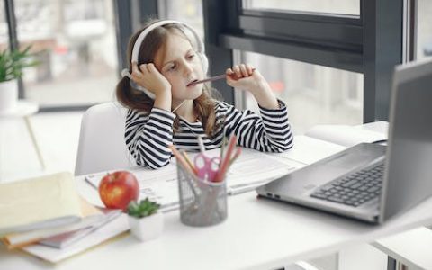 女孩子姓张叫什么名字比较好听 优选262个