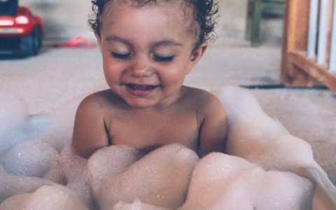 骞字取名的寓意 骞跟哪个字搭配好听