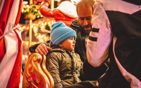 衡字取名的寓意和象征 衡和什么字组合更搭配