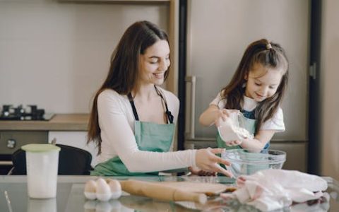 漫字取名女孩名字寓意 漫和什么字组合更搭配