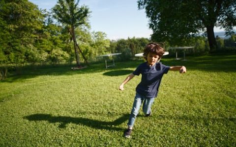 静字取名的寓意 静和什么字组合更搭配