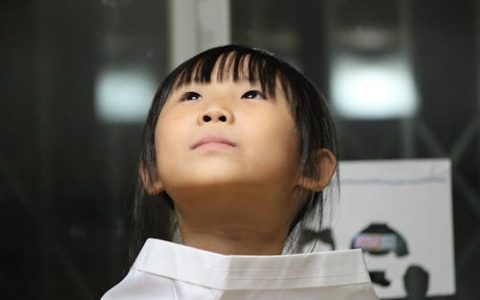 景汐女孩名名字有什么寓意 景汐名字分析