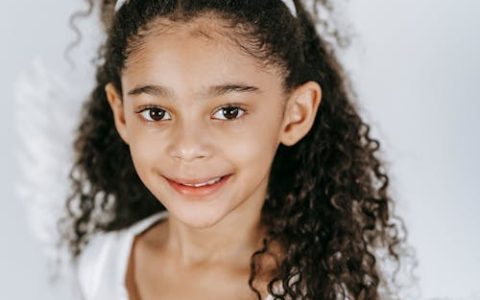 诗琪女孩名字的含义及寓意 诗琪名字分析