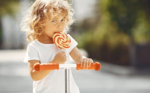 颜姓好听稀少的名字男孩子 特选300个