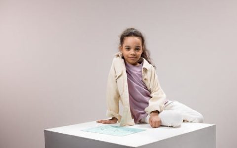 易姓好听稀少女孩名字 特选300个