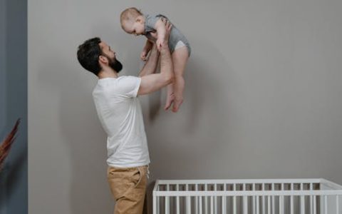 六月出生的龙宝宝取名 6月出生的宝宝名字特选400个