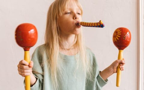 林姓女孩取清新点名字(优选300个)