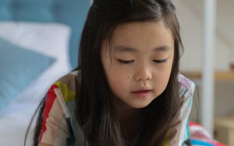 肖姓女孩高雅有涵养的名字(特选300个)