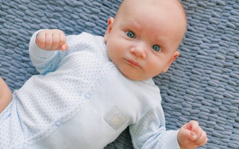 龙年女孩叫什么名字好听最有福气 优选300个