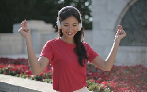 女孩姓潘有涵养的名字(优选280个)